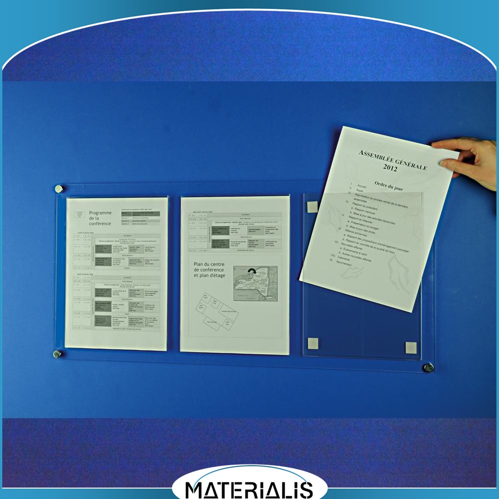 Panneau d’Affichage Mural A4 x3 – Présentation de Documents Verticale