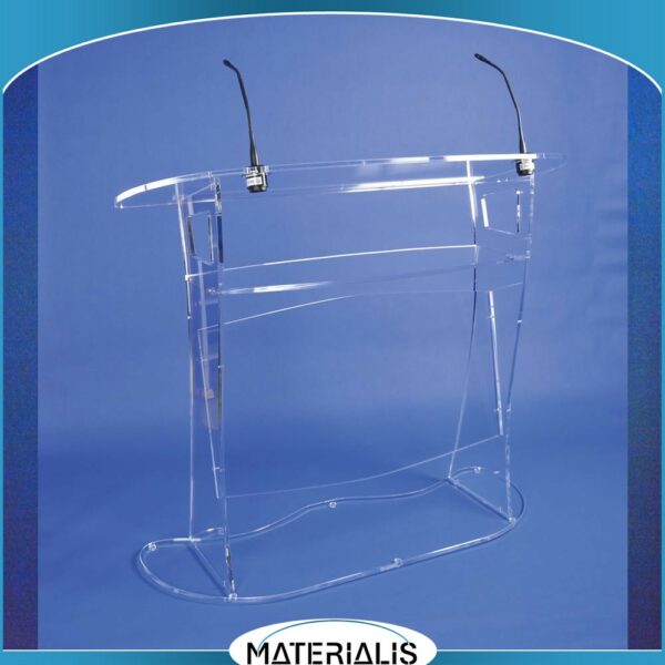 Pupitre de conférence deux places en plexiglas transparent épais. Design élégant, panneau personnalisable, poignées de transport. Plateau 134 cm, livré à plat.